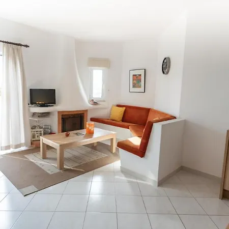 Amazing 2-bedroom With Big Terrace! *