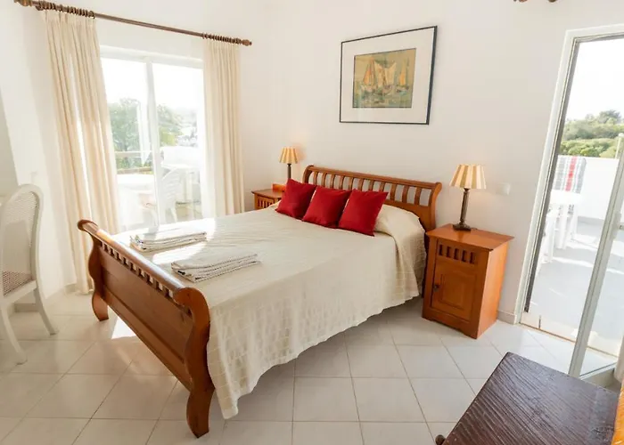 Amazing 2-bedroom With Big Terrace! Albufeira