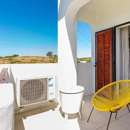 Amazing 2-bedroom With Big Terrace! Lägenhet Albufeira