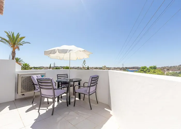 Amazing 2-bedroom With Big Terrace! 아파트 알부페이라