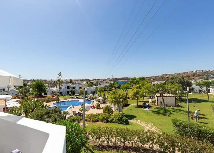 아파트 Amazing 2-bedroom With Big Terrace!